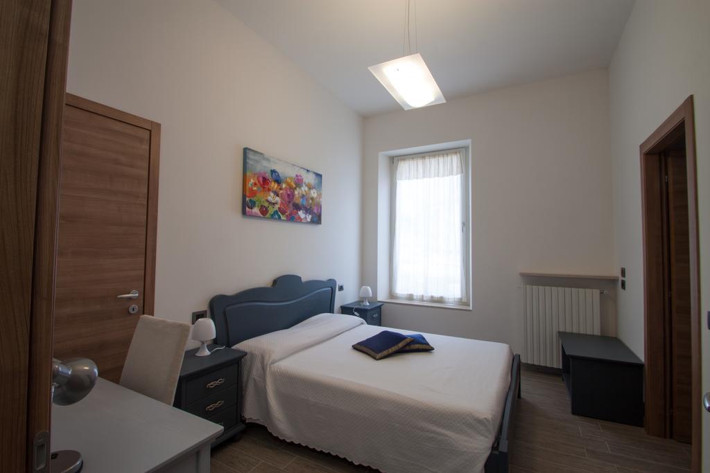 Palazzo Di Primavera Guest House Caprino Veronese Szoba fotó